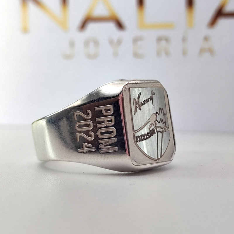 Graduación 04